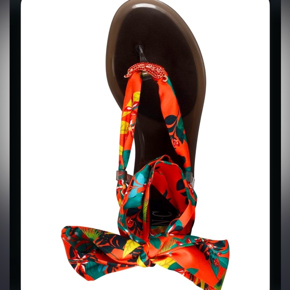 I.N.C. International Concepts MALANAF MULTI BLOOM SCRAF TIE UP SANDALS - Picture 4 of 9